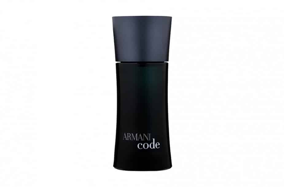 Photographie packshot en studio du flacon Armani Code.