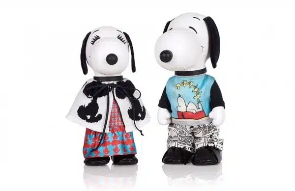 Photographie packshot en studio de Snoopy et Belle pour la fashion week. Tenues de Venera Arapu.