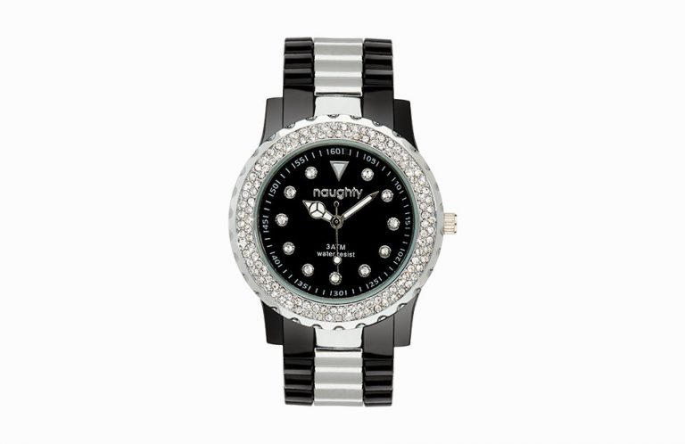 Photographie soldat d'une montre. Prise de vue en studio.
