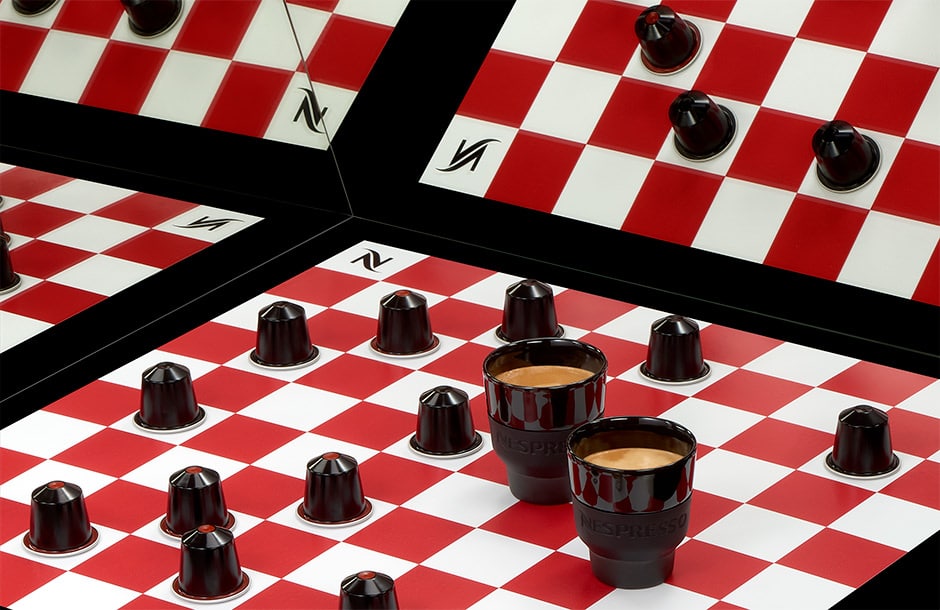 Composition ambiance jeu d'échec Nespresso