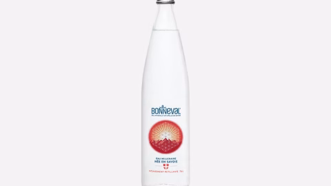 Packshot bouteille eau