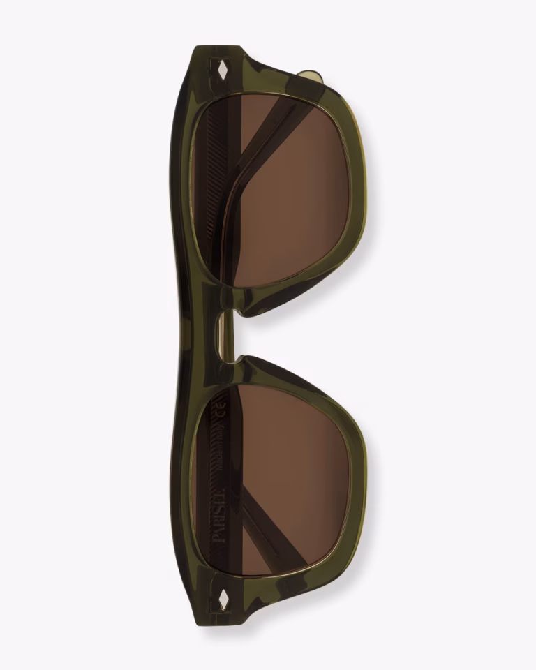 Packshot lunettes solaires verres bruns monture acétate vert kaki — vue du dessus branches repliées
